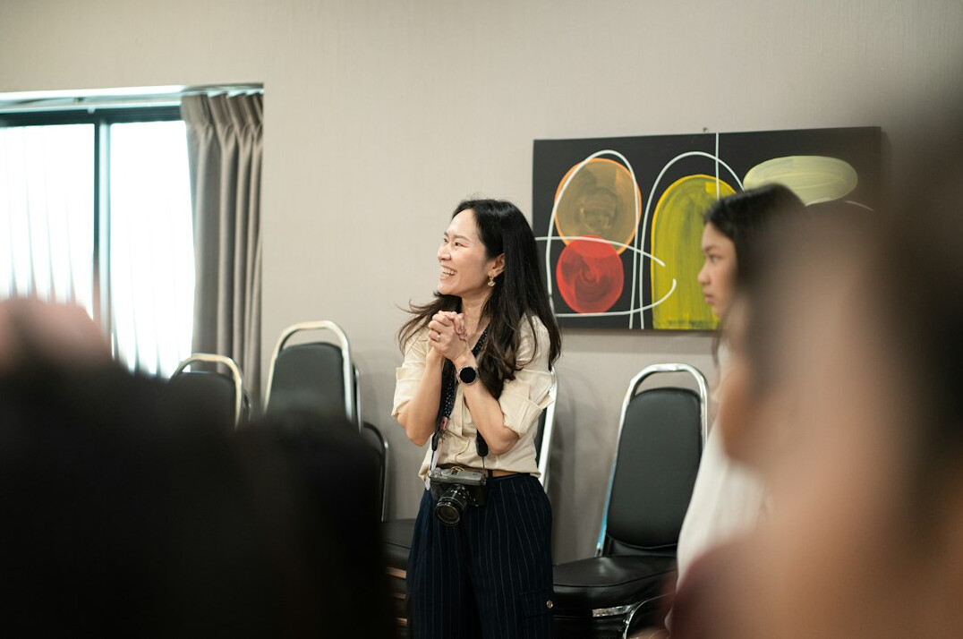 confident speaker presenting
